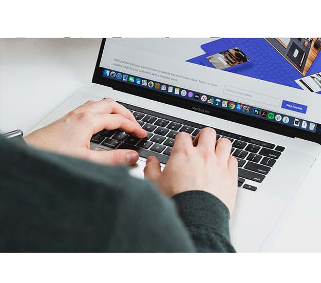 Experts in corporate online technology retail